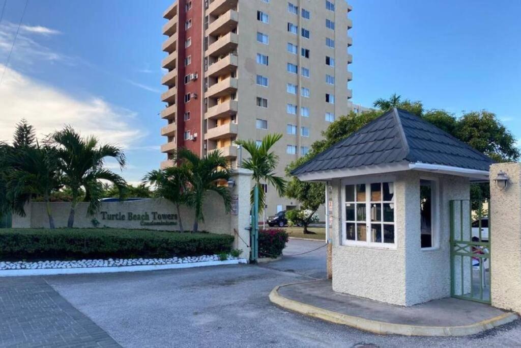 Millie'S Paradise - Bay Beach Ocho Rios Exterior foto